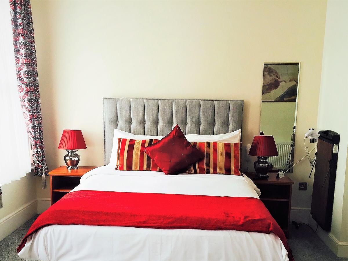 Ilfracombe House Hotel - Near Cliffs Pavilion Σάουθεντ-ον-Ση Εξωτερικό φωτογραφία