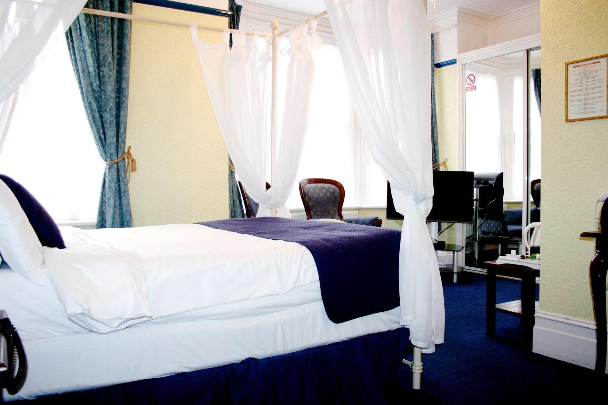 Ilfracombe House Hotel - Near Cliffs Pavilion Σάουθεντ-ον-Ση Εξωτερικό φωτογραφία