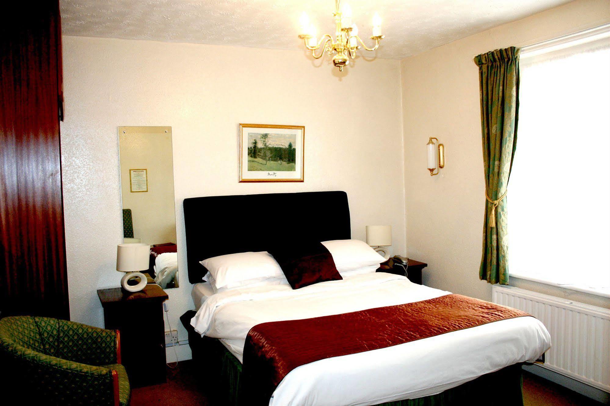 Ilfracombe House Hotel - Near Cliffs Pavilion Σάουθεντ-ον-Ση Εξωτερικό φωτογραφία
