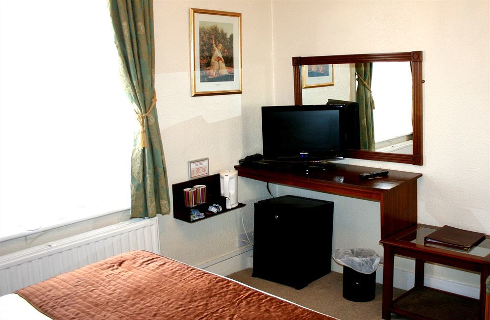 Ilfracombe House Hotel - Near Cliffs Pavilion Σάουθεντ-ον-Ση Εξωτερικό φωτογραφία